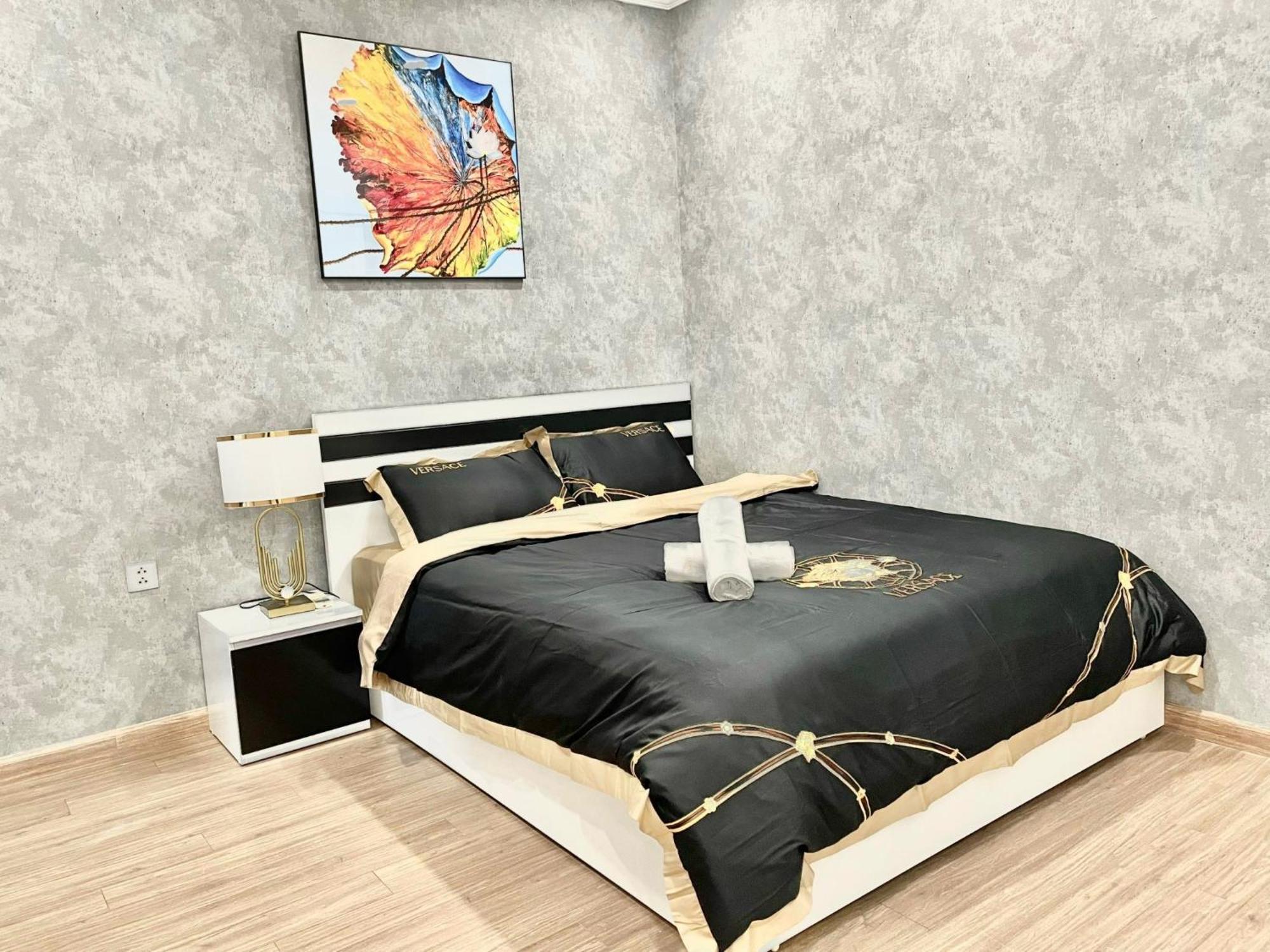 Kabi Homes - Luxury Apartment In Vinhomes Times City ฮานอย ภายนอก รูปภาพ